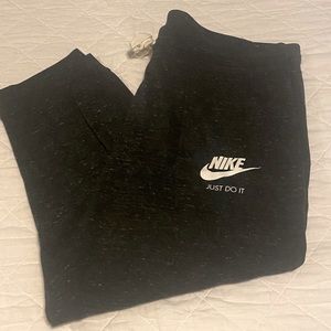 Nike cropped cotton joggers